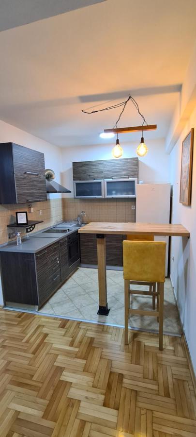 Petar'S Apartment Skopje Ngoại thất bức ảnh