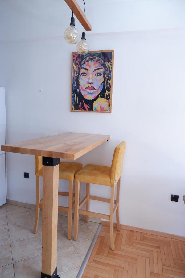 Petar'S Apartment Skopje Ngoại thất bức ảnh